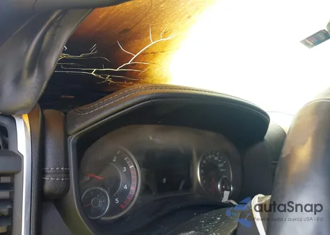 2019 Ram 2500 Laramie 4X4 6'4 Box из США, поврежденный, VIN 3C6UR5FL0KG652693